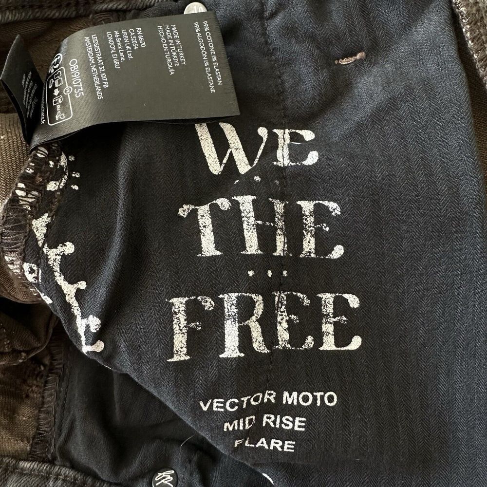 Free‎ People We The Free Vector Moto Flare Jeans Distressed Black Size 25 NWT - Picture 12 of 14